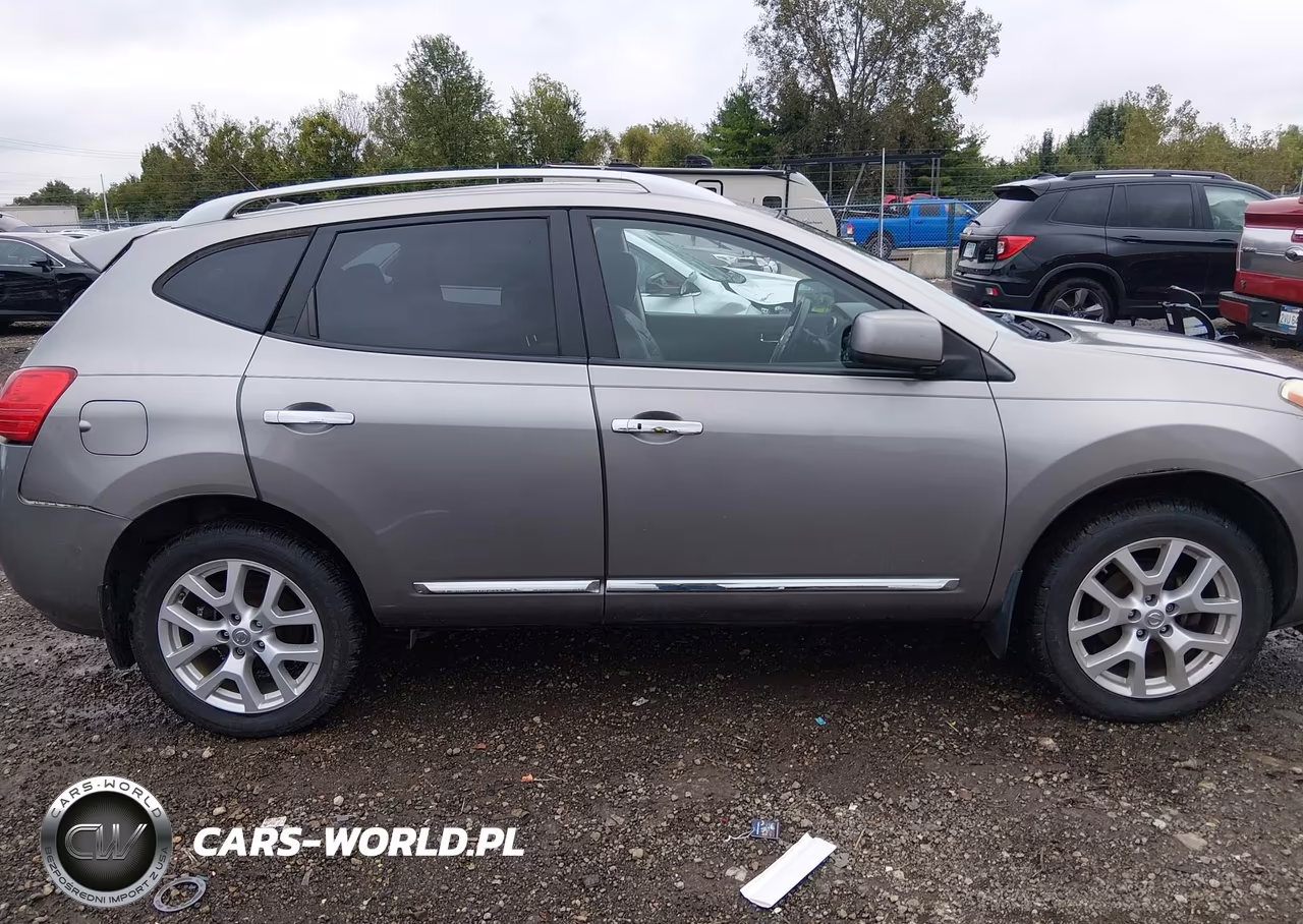 2011 Nissan Rogue Sv VIN:JN8AS5MV9BW666845 - 13
