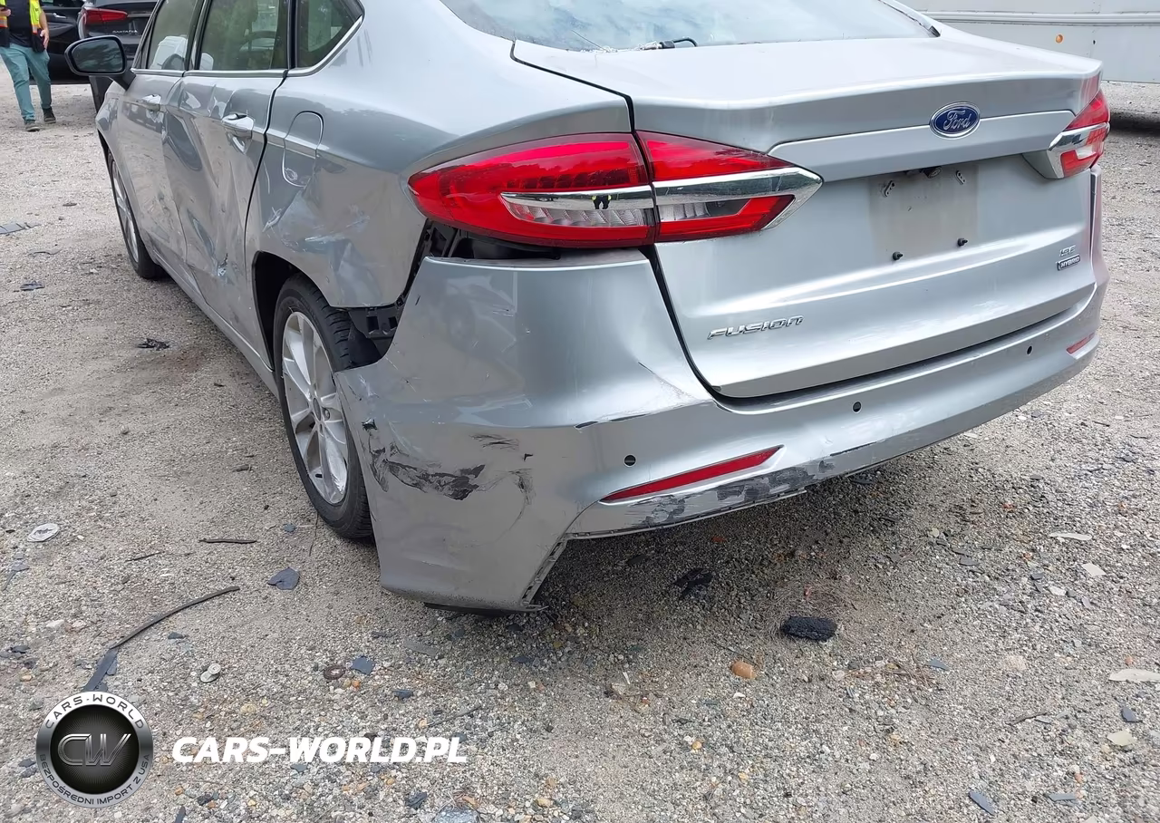 2020 Ford Fusion Se VIN:3FA6P0LU4LR139434 - 13