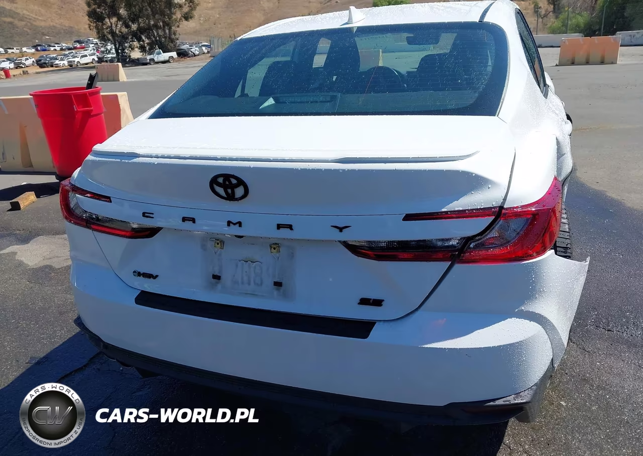 2025 Toyota Camry Se VIN:4T1DAACK1SU040533 - 16