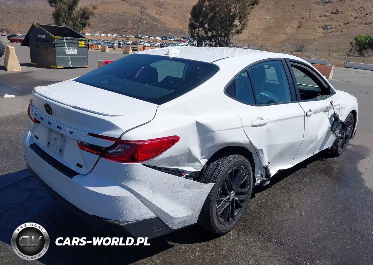 2025 Toyota Camry Se VIN:4T1DAACK1SU040533 - 4