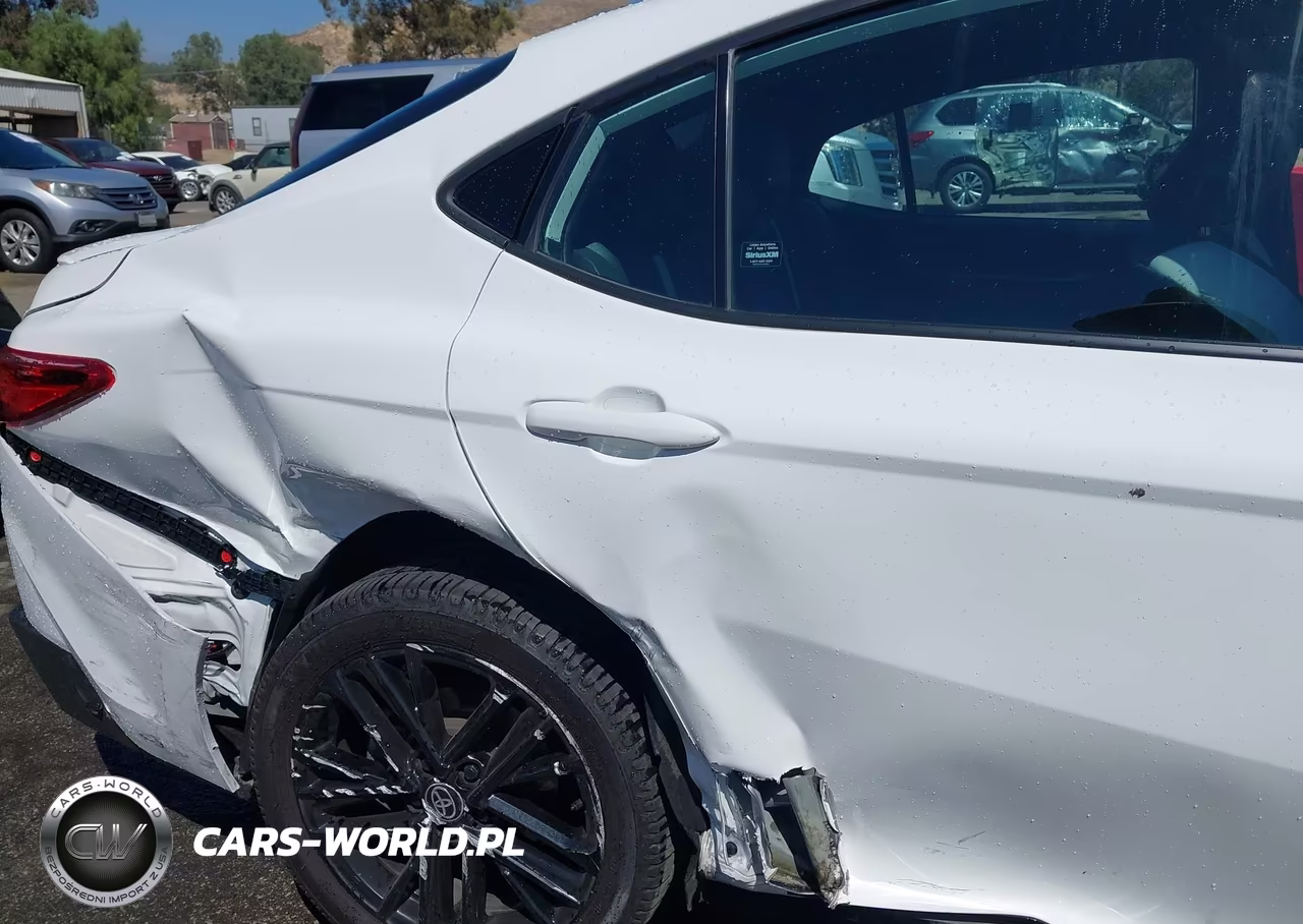 2025 Toyota Camry Se VIN:4T1DAACK1SU040533 - 6