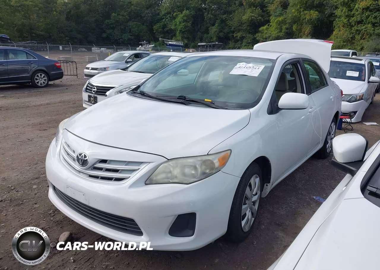 2013 Toyota Corolla Le VIN:5YFBU4EE3DP123554 - 2