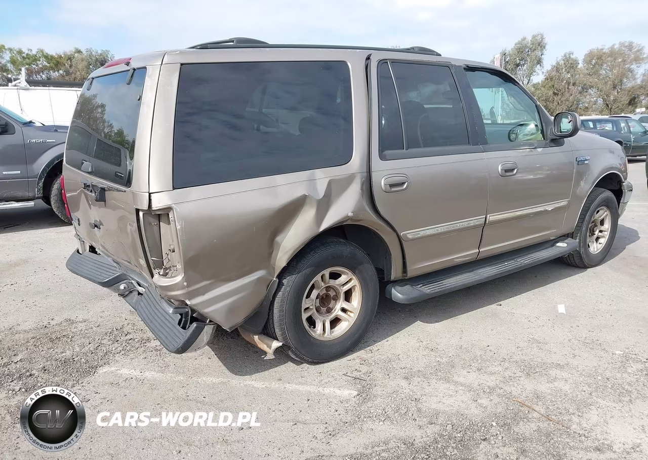2001 Ford Expedition Xlt VIN:1FMRU15W21LB83282 - 4