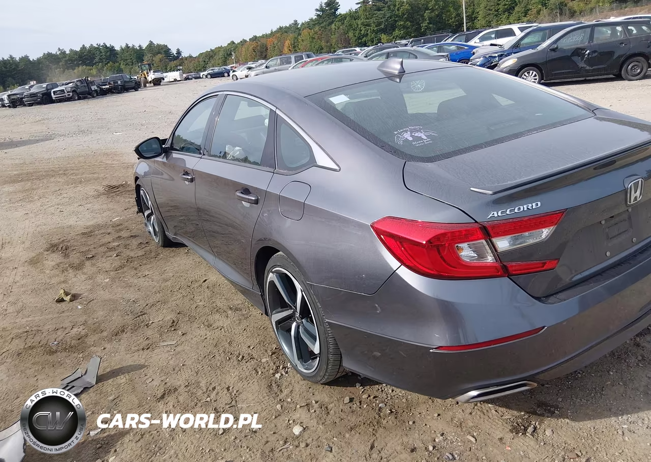 2018 Honda Accord Sport VIN:1HGCV1F34JA228215 - 3