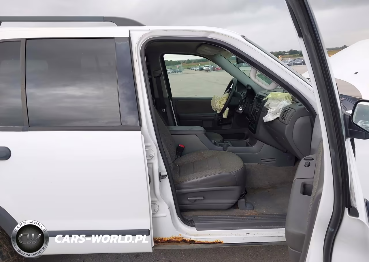 2004 Ford Explorer Xls VIN:1FMZU72K24ZA98626 - 5