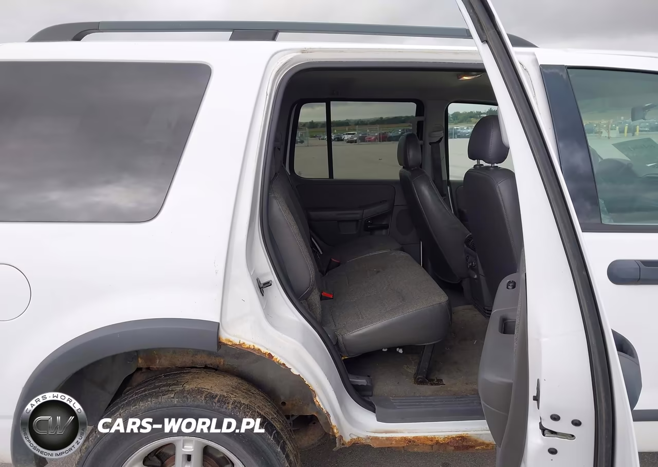 2004 Ford Explorer Xls VIN:1FMZU72K24ZA98626 - 8