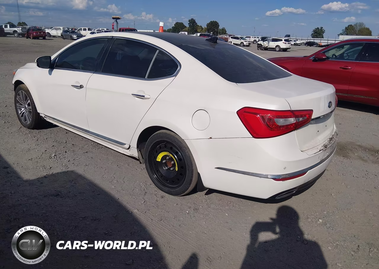 2015 Kia Cadenza Premium VIN:KNALN4D70F5187326 - 3