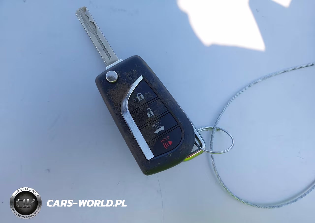 2022 Toyota Corolla Le VIN:5YFEPMAE3NP357947 - 11