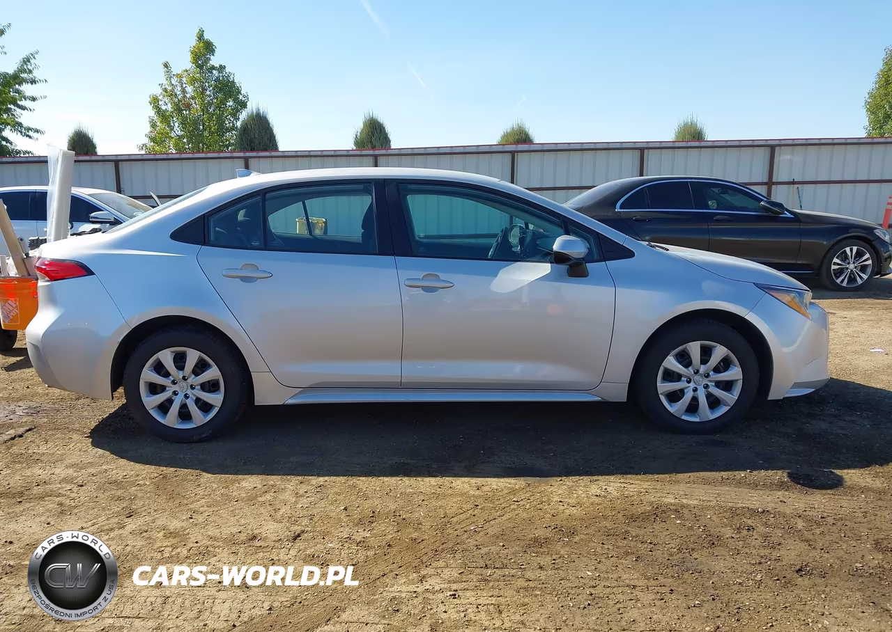 2022 Toyota Corolla Le VIN:5YFEPMAE3NP357947 - 13