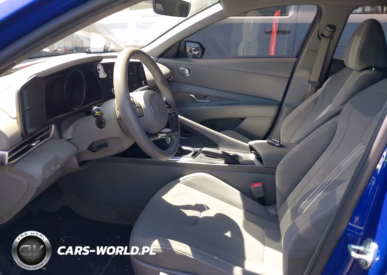 2023 Hyundai Elantra Sel VIN:KMHLM4AG6PU586156 - 17