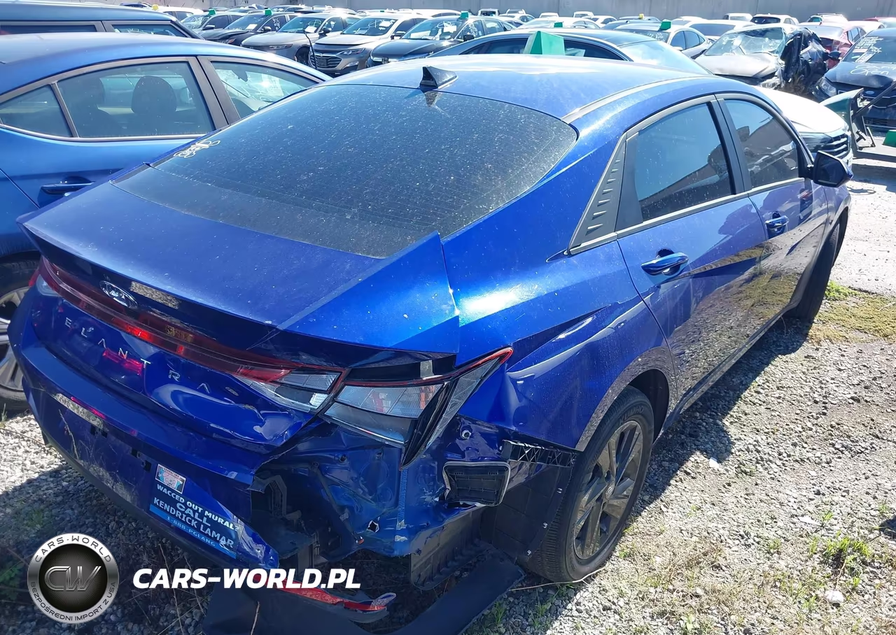 2023 Hyundai Elantra Sel VIN:KMHLM4AG6PU586156 - 4