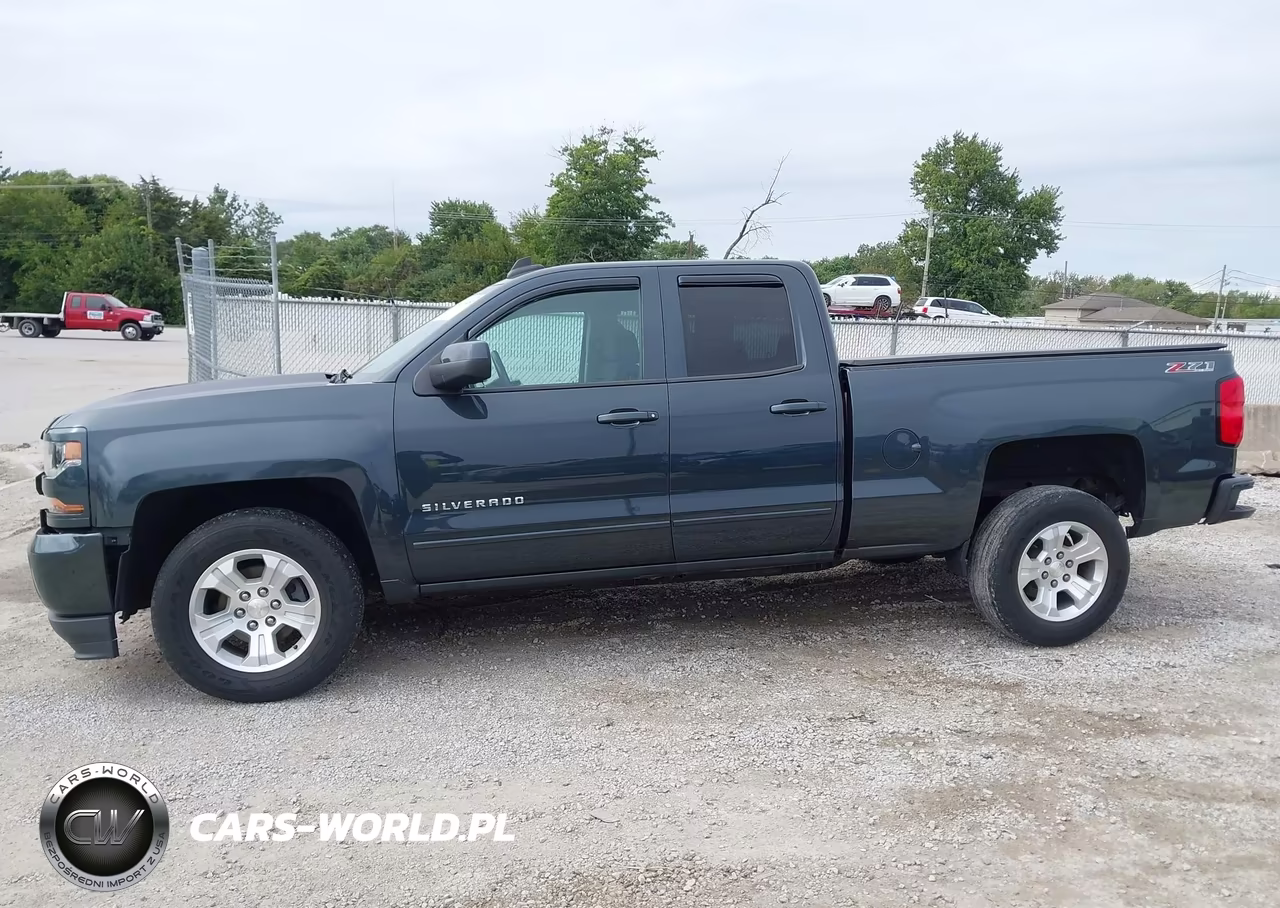 2017 Chevrolet Silverado 1500 2Lt VIN:1GCVKREC7HZ168135 - 14