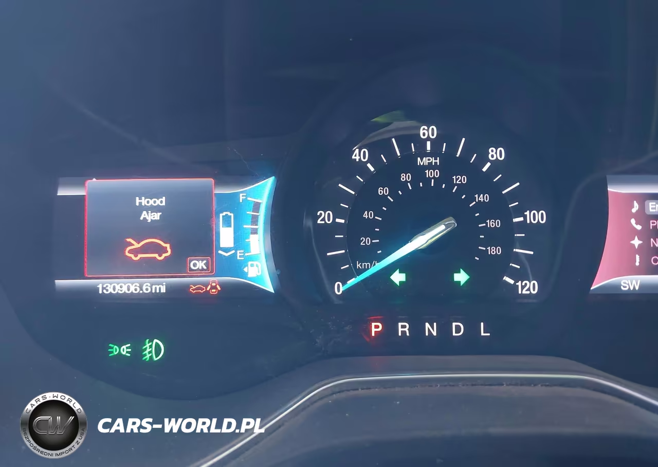 2015 Ford Fusion Energi Titanium VIN:3FA6P0SU0FR170489 - 7