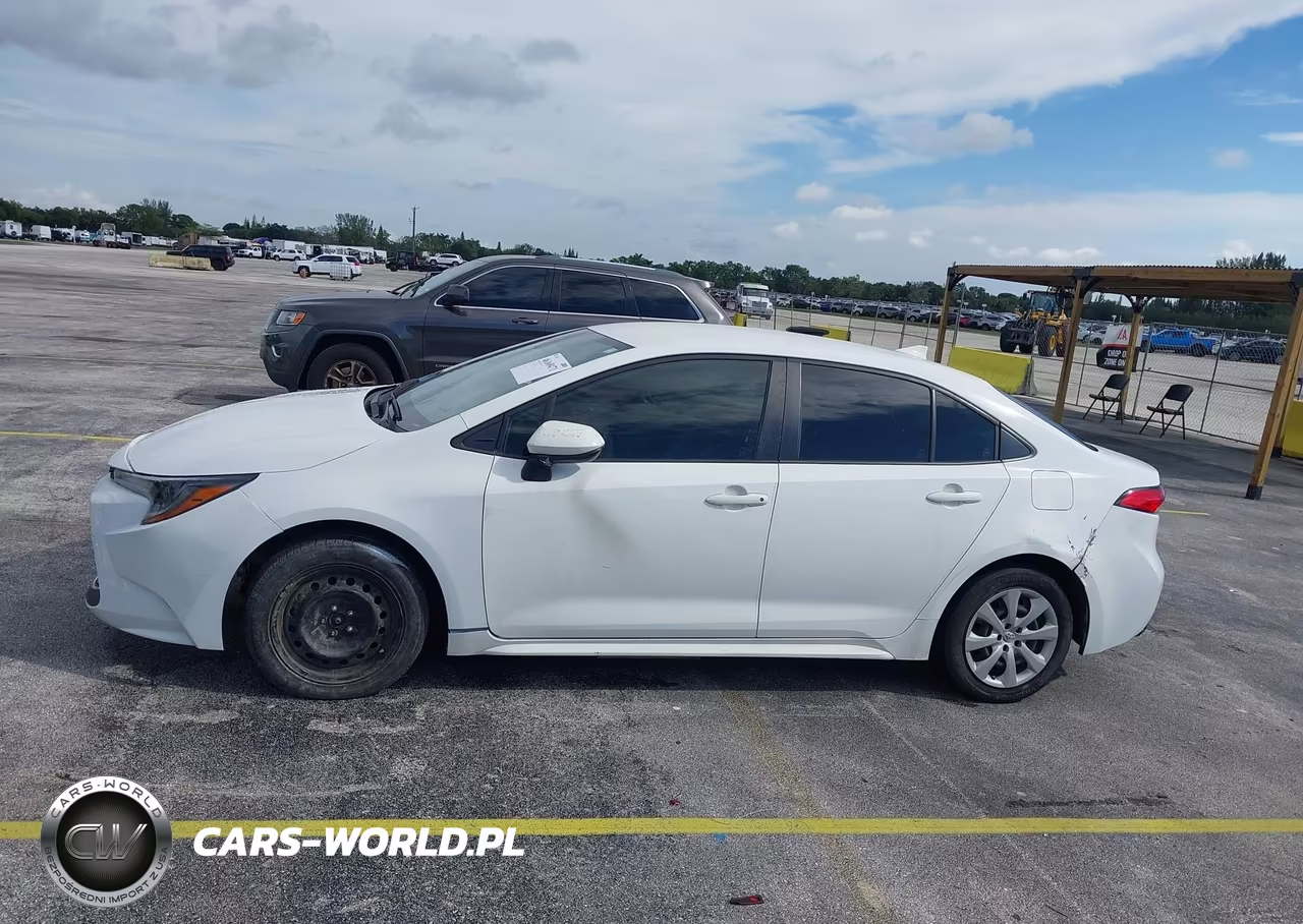 2022 Toyota Corolla Le VIN:JTDEPMAEXN3002900 - 14