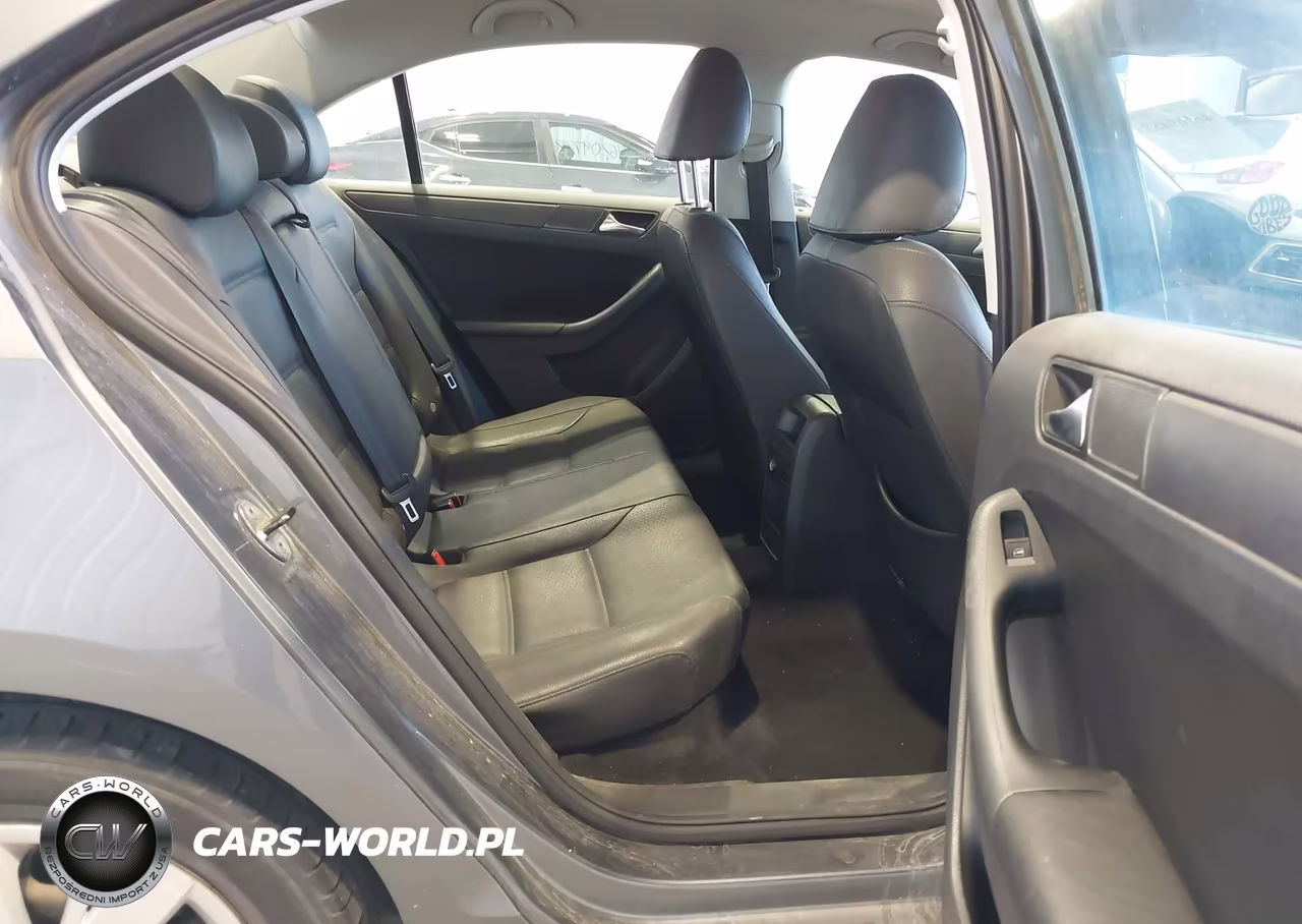 2012 Volkswagen Jetta 2.5L Se VIN:3VWDP7AJ2CM130762 - 8