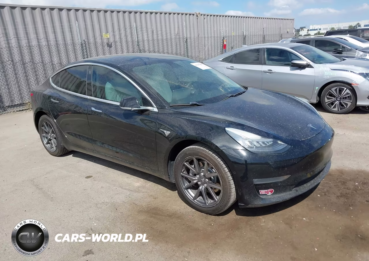 2019 Tesla Model 3 Long Range-Mid Range-Standard Range-Standard Range Plus – zdjęcie 1 z 19