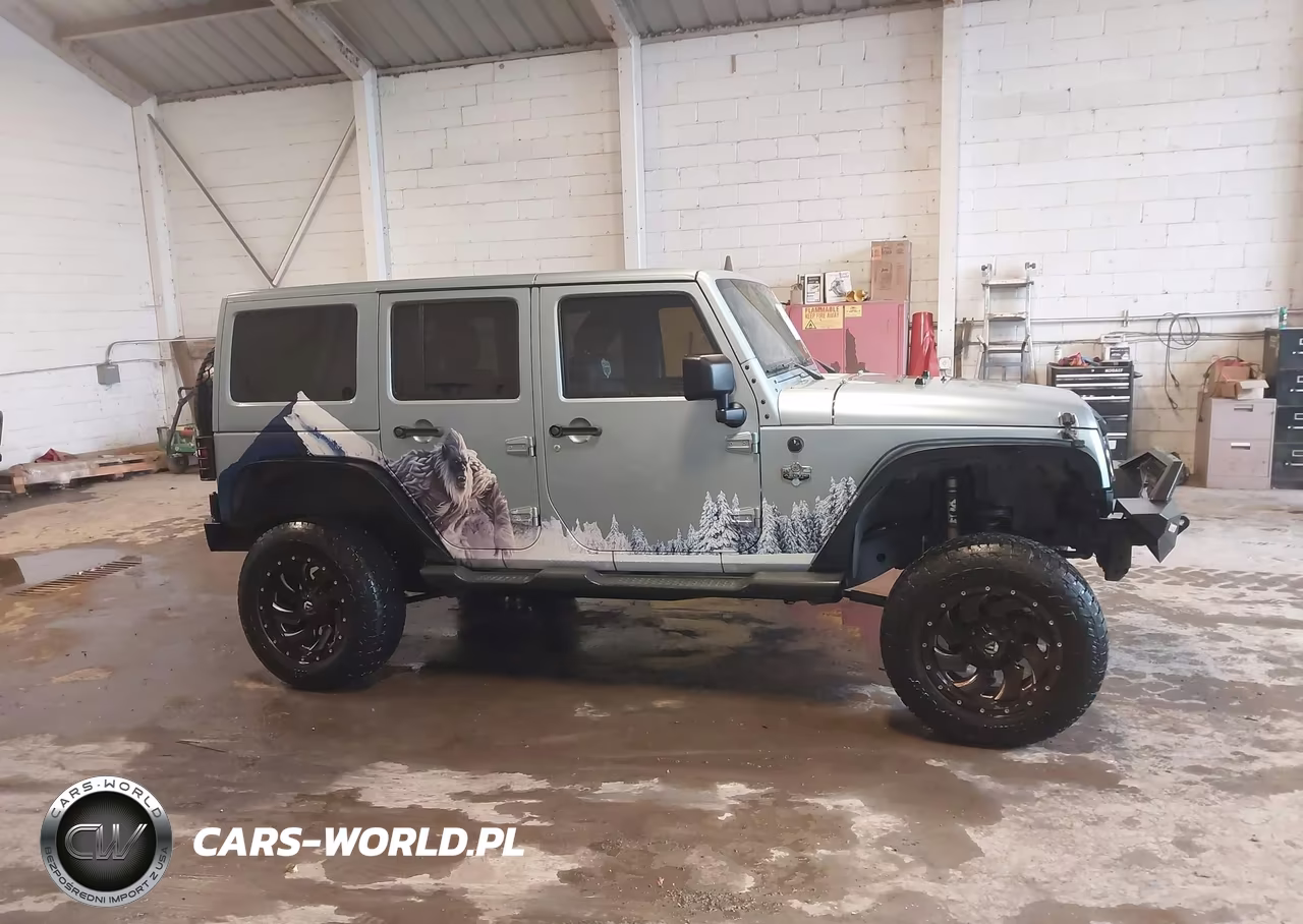 2012 Jeep Wrangler Unlimited Sahara VIN:1C4BJWEG9CL148651 - 13