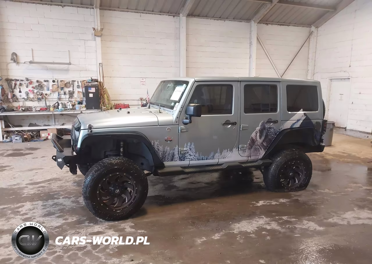 2012 Jeep Wrangler Unlimited Sahara VIN:1C4BJWEG9CL148651 - 14