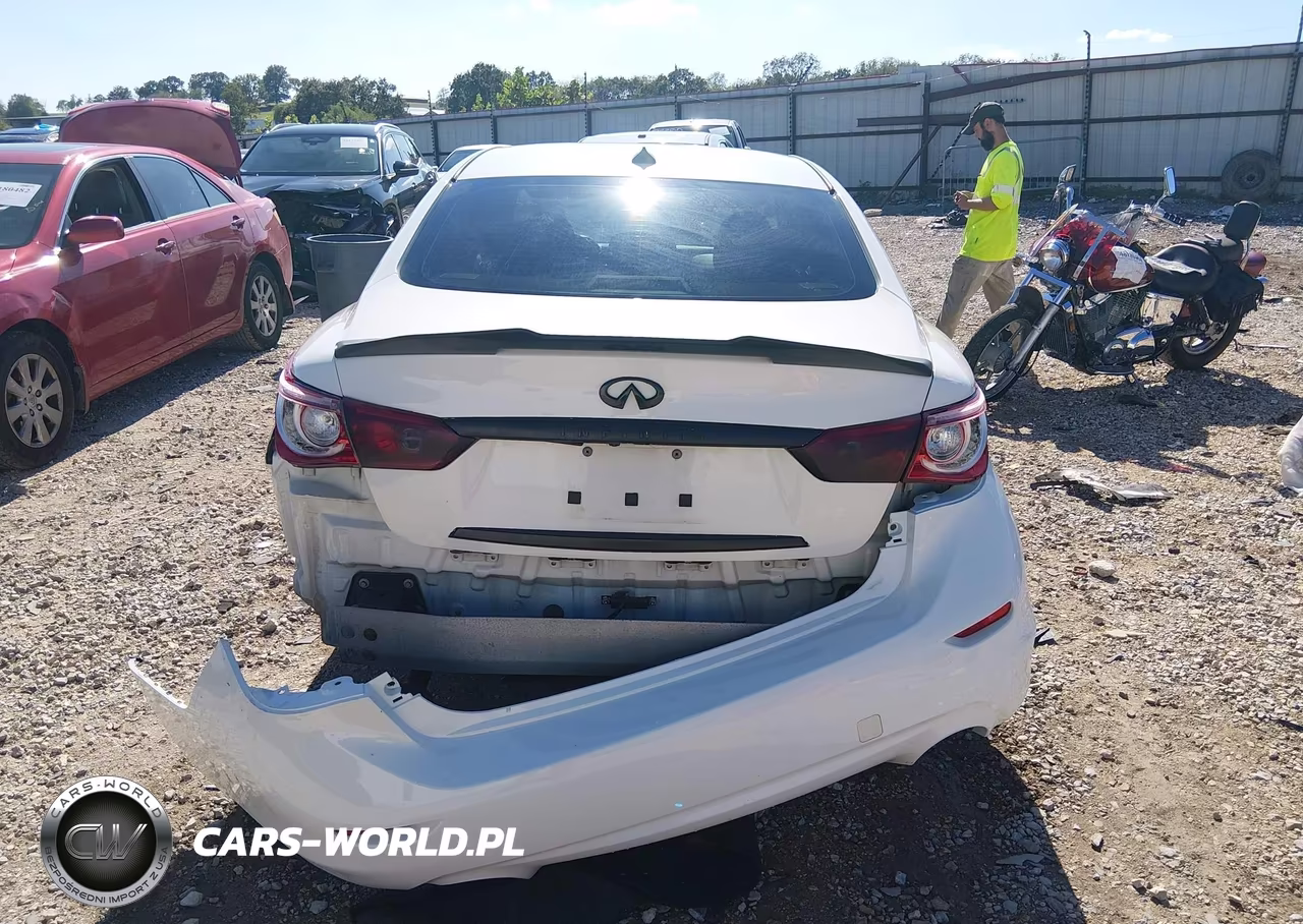 2015 Infiniti Q50 Premium VIN:JN1BV7AR3FM394338 - 16