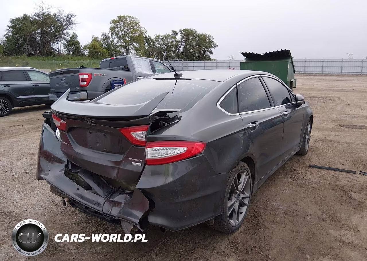 2016 Ford Fusion Titanium VIN:3FA6P0K90GR156654 - 4