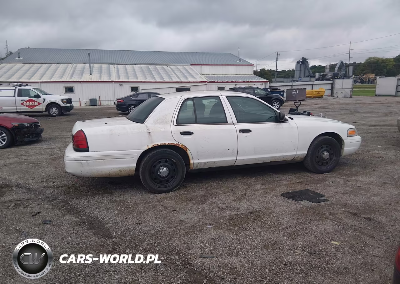 2011 Ford Crown Victoria Police Interceptor VIN:2FABP7BV1BX185790 - 13