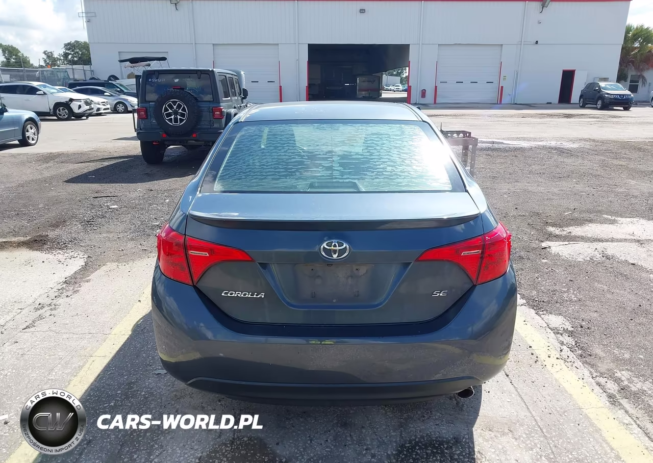 2019 Toyota Corolla Se VIN:5YFBURHEXKP933818 - 17