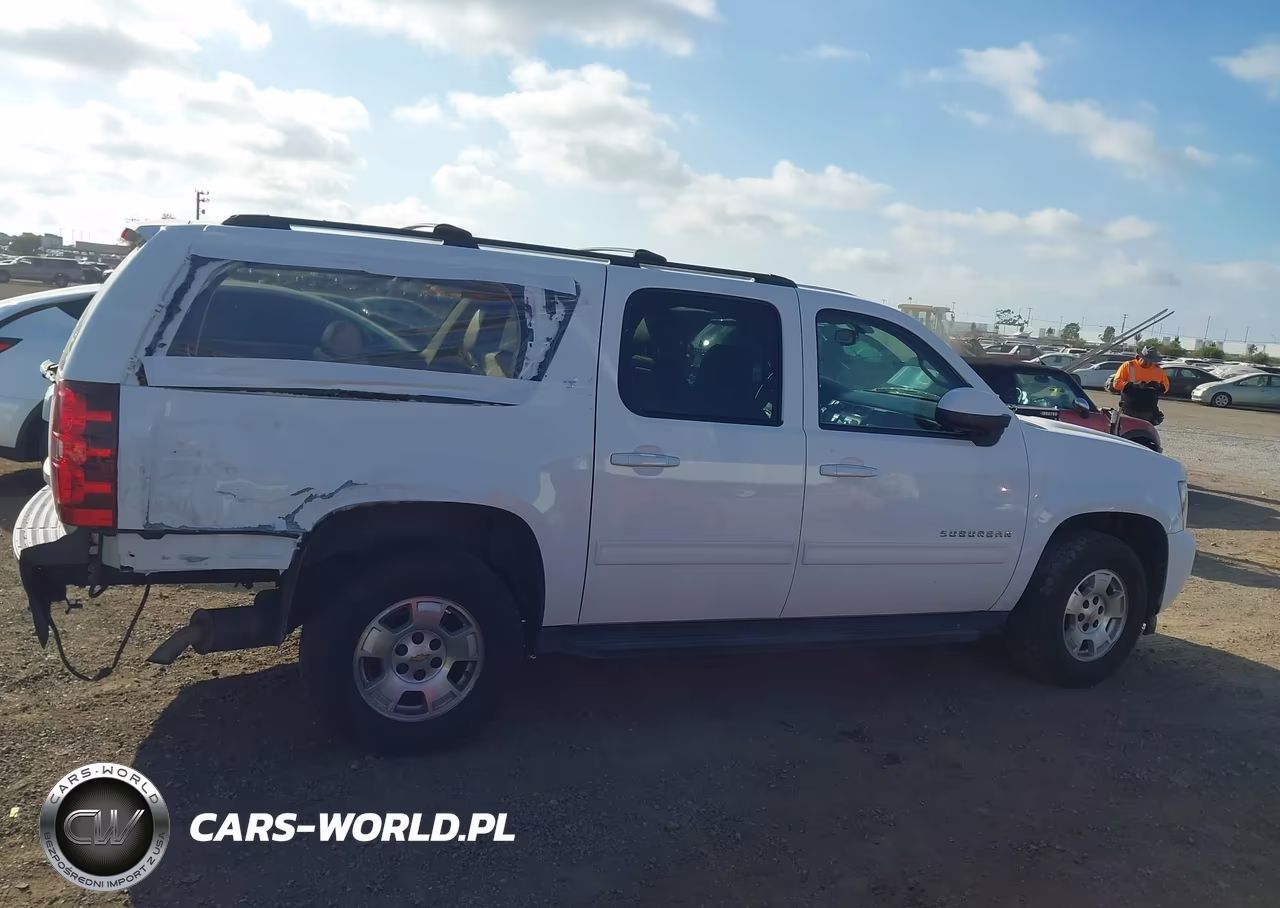 2013 Chevrolet Suburban 1500 Lt VIN:1GNSKJE70DR258574 - 13