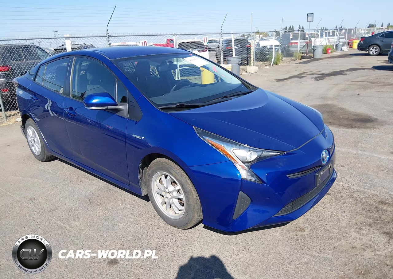 2016 Toyota Prius Two