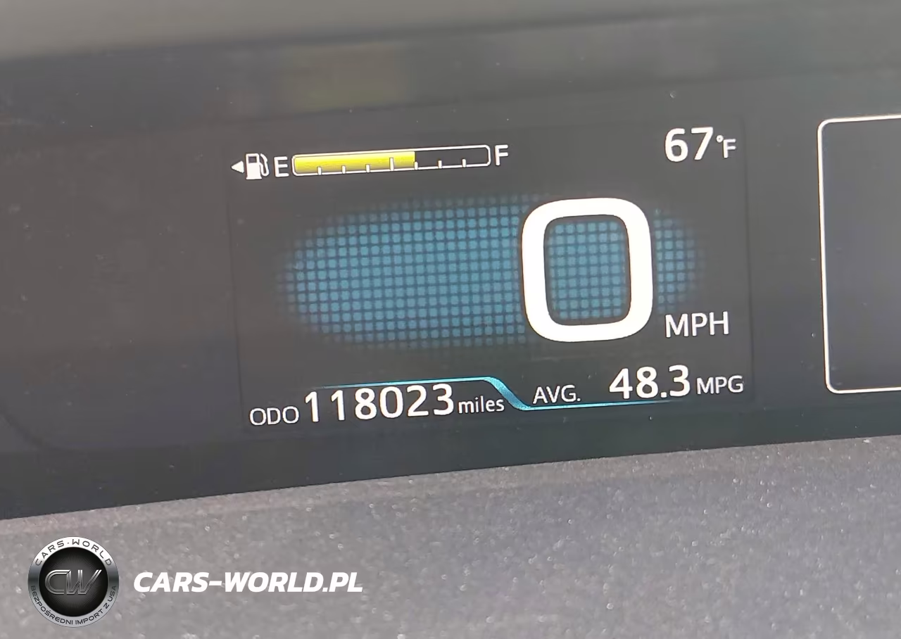 2016 Toyota Prius Two VIN:JTDKBRFU6G3526031 - 16