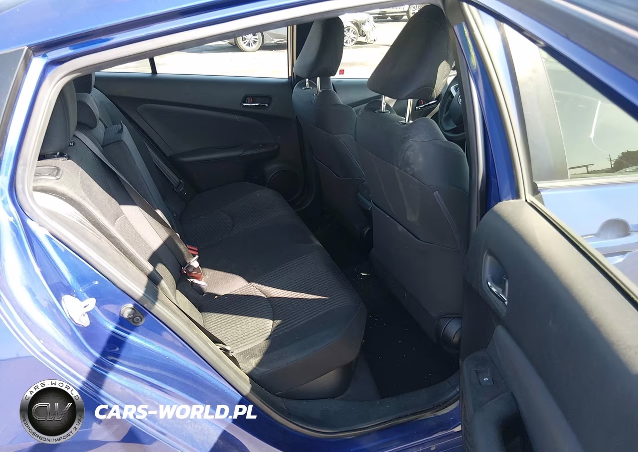 2016 Toyota Prius Two VIN:JTDKBRFU6G3526031 - 8