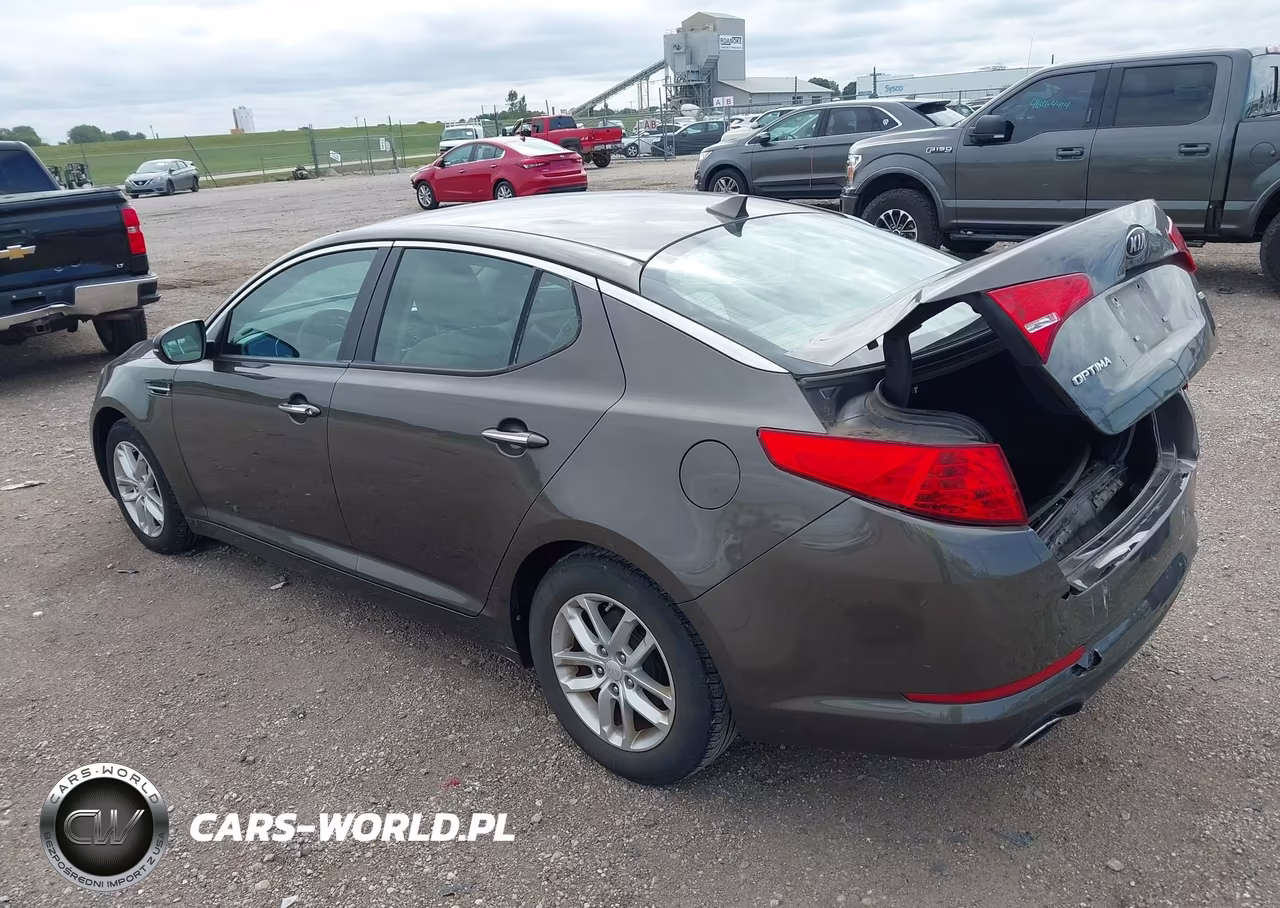 2013 Kia Optima Lx VIN:5XXGM4A78DG238351 - 3