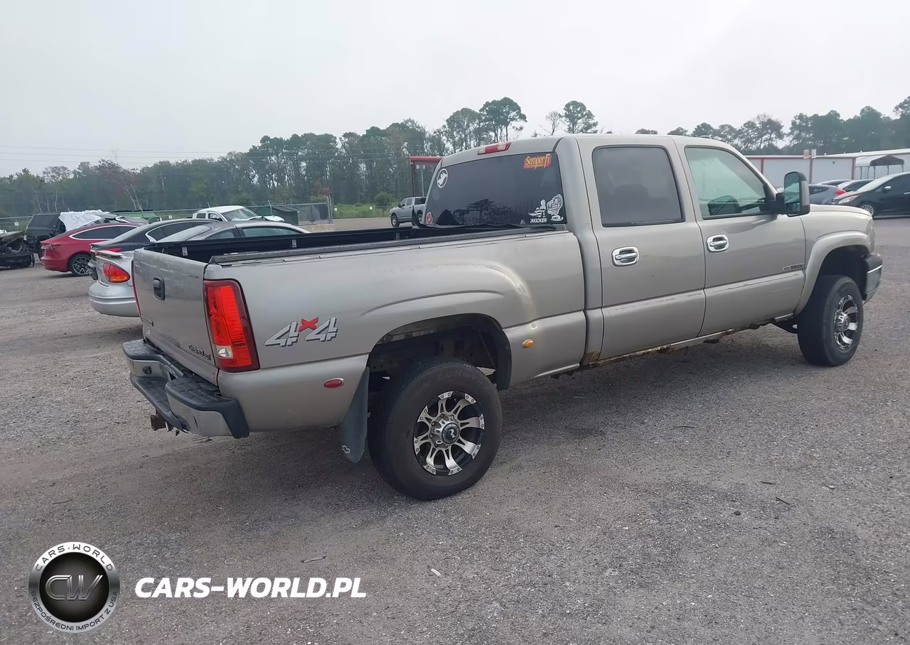 2003 Chevrolet Silverado 1500Hd Lt VIN:1GCGK13U83F235664 - 4