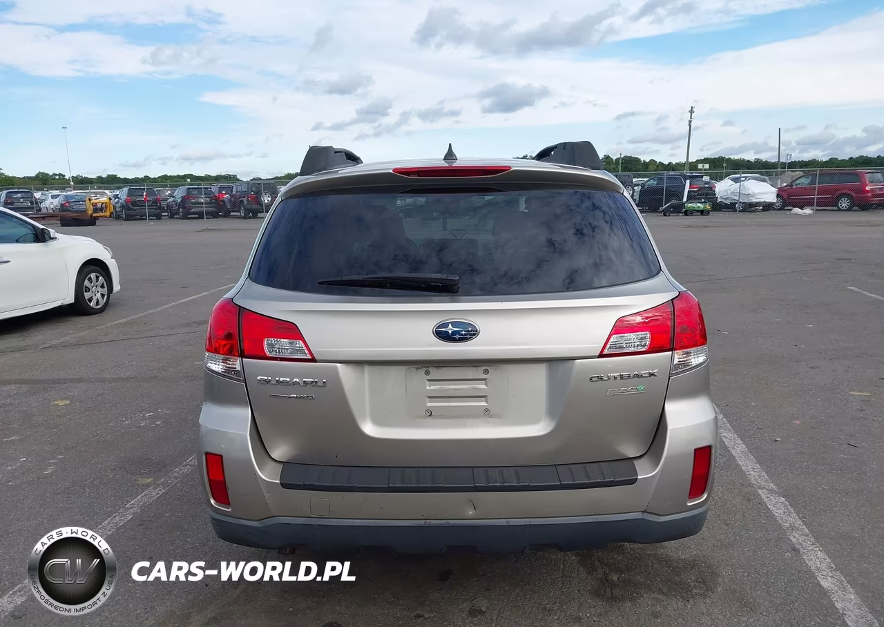 2014 Subaru Outback 2.5I Premium VIN:4S4BRBCC2E3206678 - 16