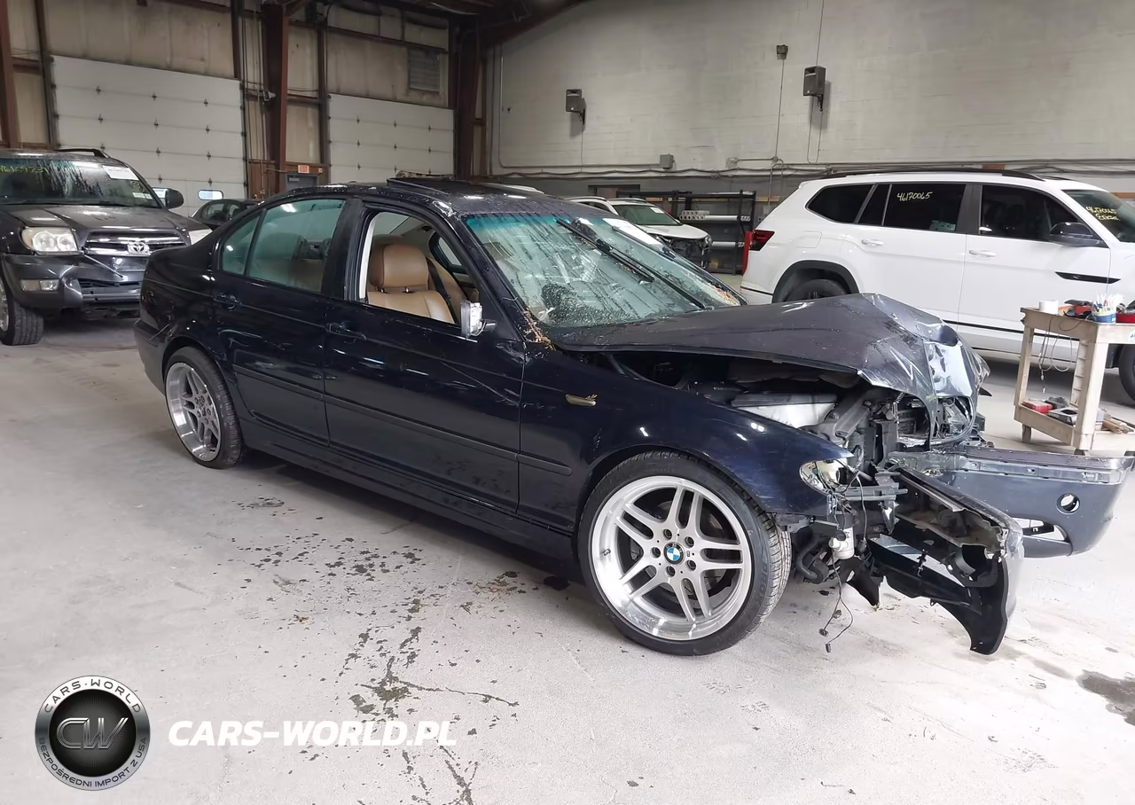 2004 BMW 325Xi