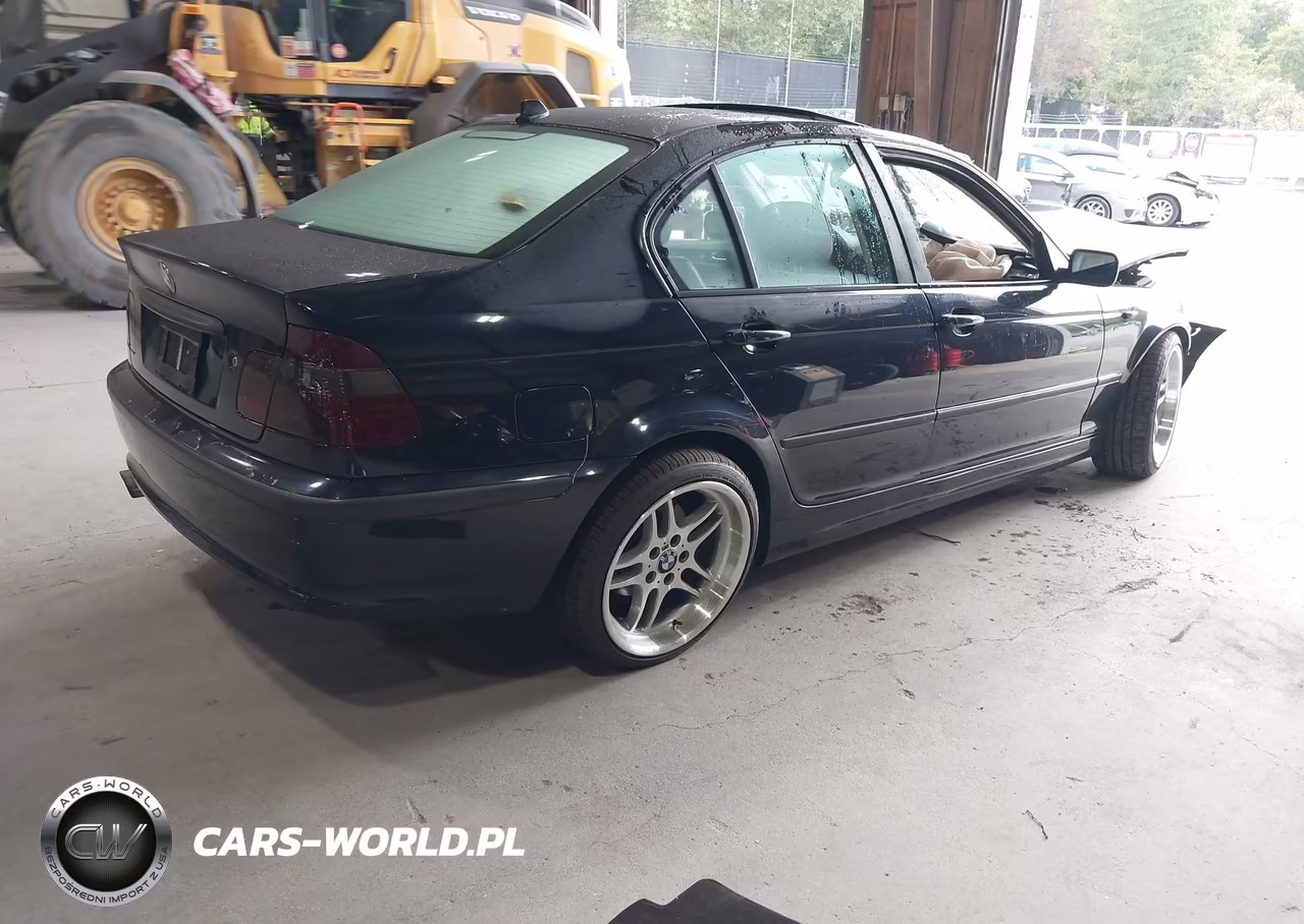 2004 BMW 325Xi VIN:WBAEU33434PR13596 - 4