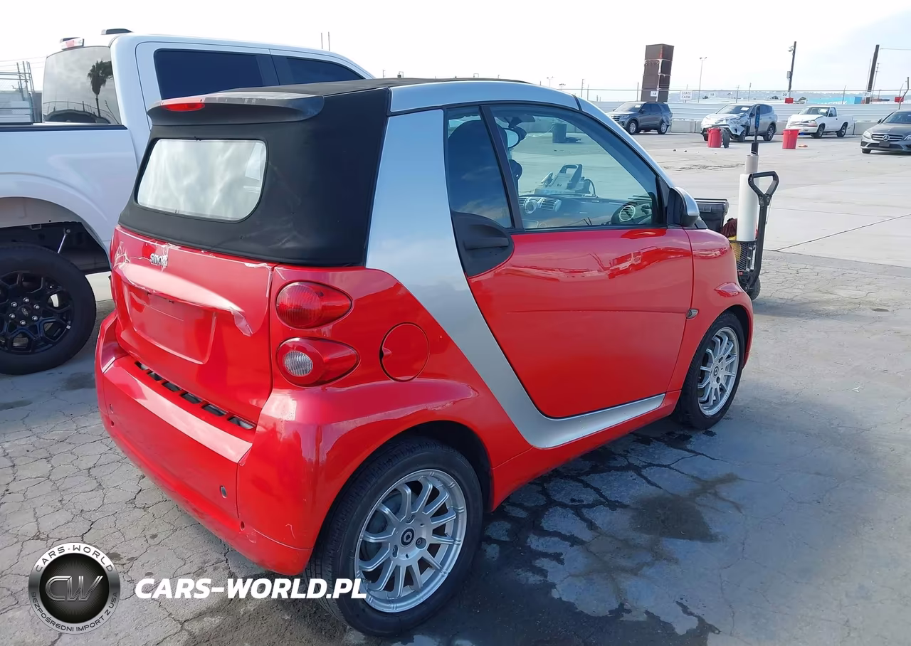 2012 Smart Fortwo Passion VIN:WMEEK3BA9CK558916 - 4