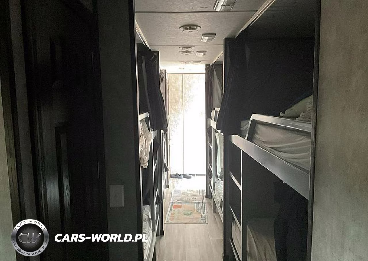 2025 Kuntry Kustom Specialty Travel Trailer VIN:1K9BU3523S1236008 - 16
