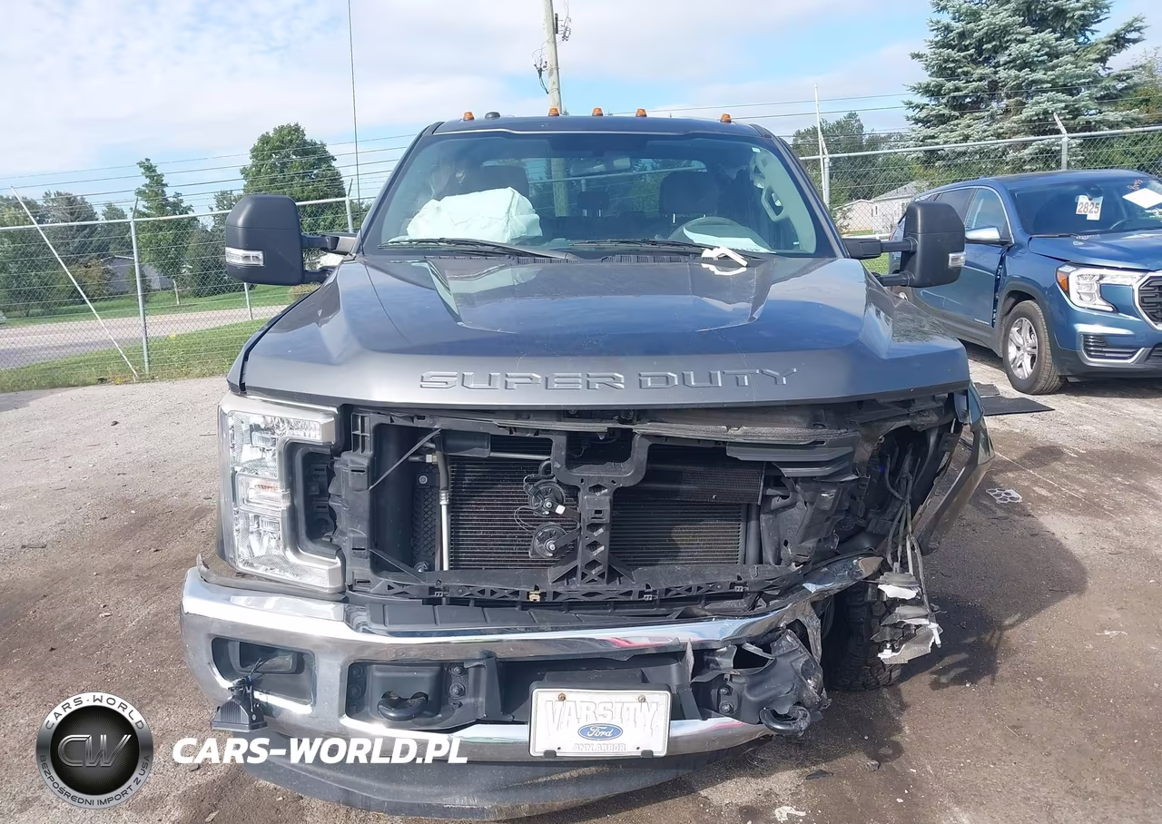 2019 Ford F-250 Xlt VIN:1FT7X2B63KED24718 - 12