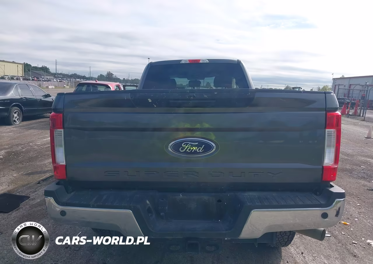 2019 Ford F-250 Xlt VIN:1FT7X2B63KED24718 - 16