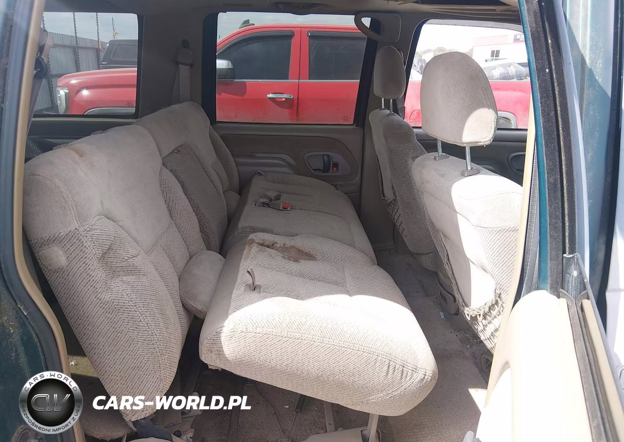 1998 GMC Suburban 1500 Sl VIN:1GKFK16R3WJ734526 - 8