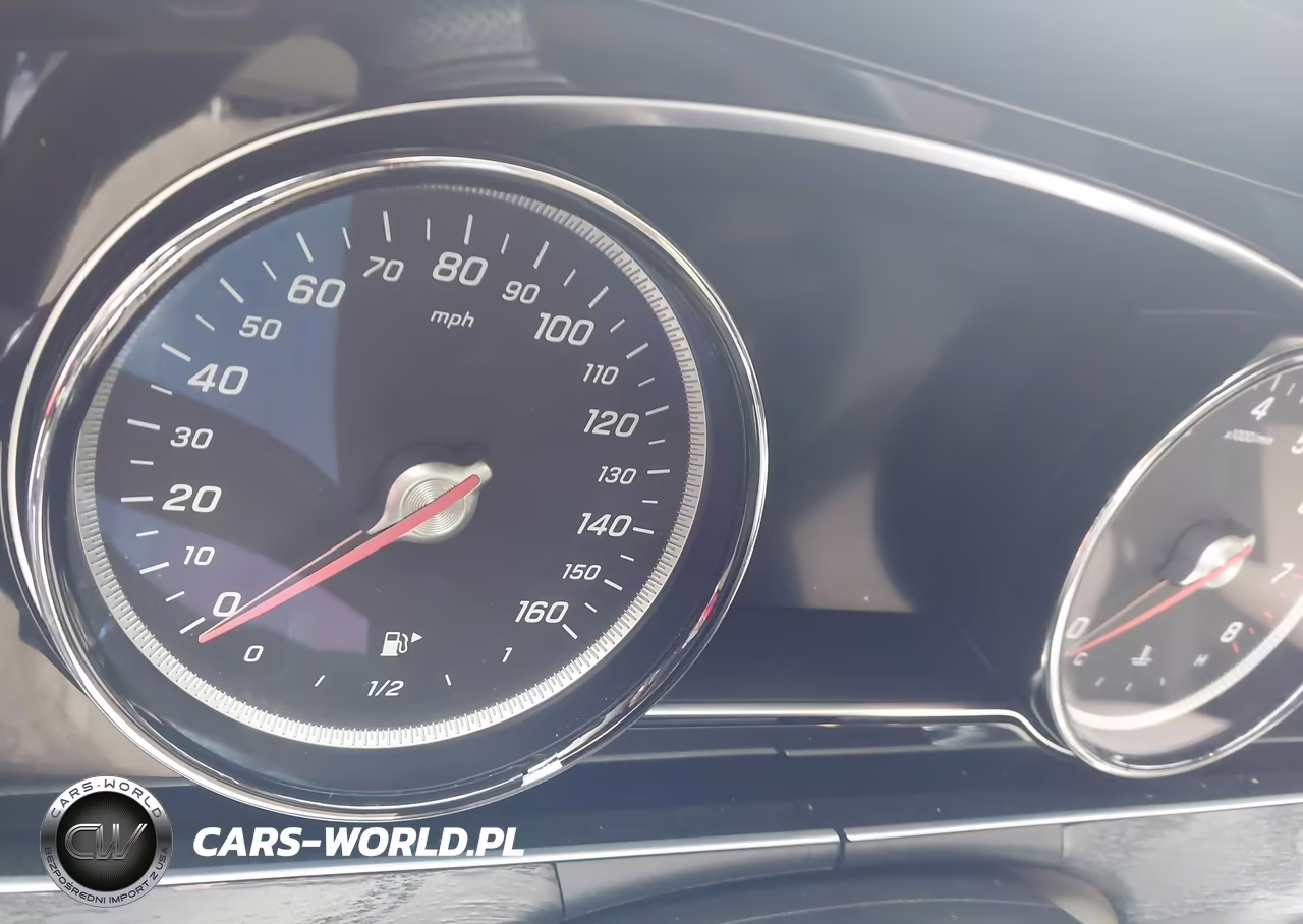 2017 Mercedes-Benz E 300 4Matic VIN:WDDZF4KB3HA143774 - 7