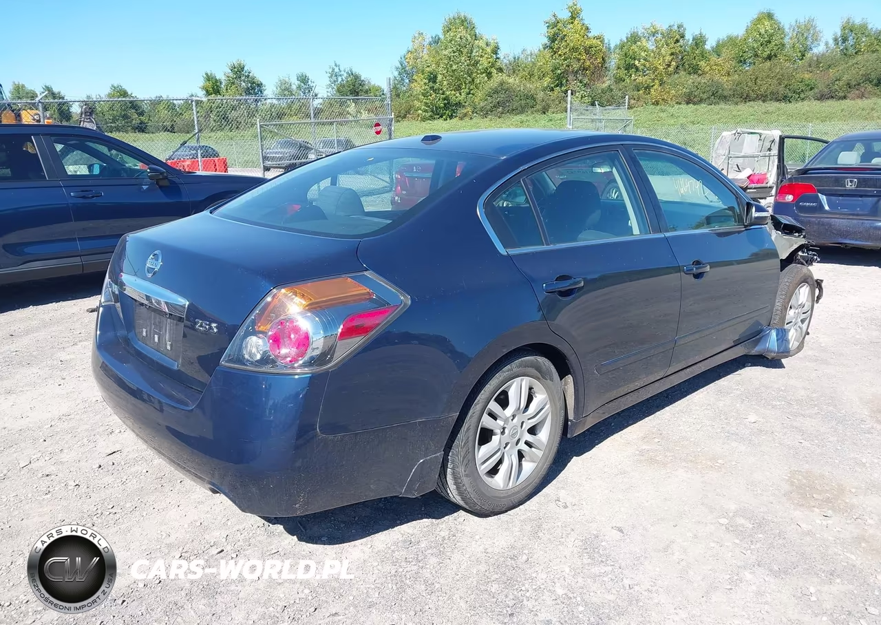 2011 Nissan Altima 2.5 S VIN:1N4AL2AP0BC108774 - 4