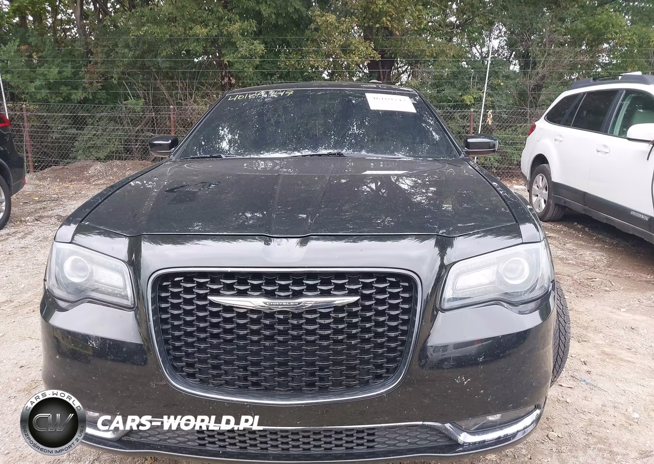 2016 Chrysler 300 300S VIN:2C3CCAGG2GH329449 - 12