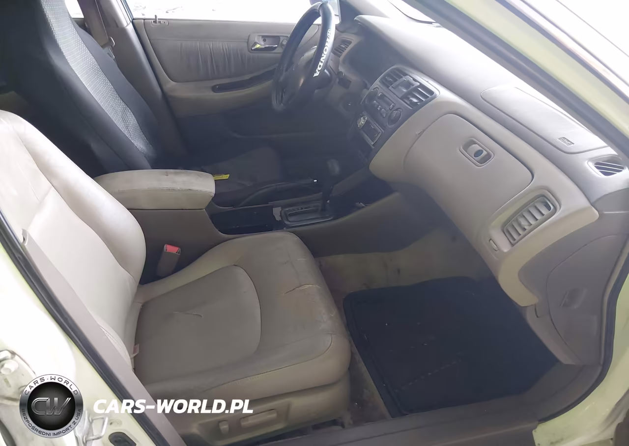 2001 Honda Accord 3.0 Ex VIN:1HGCG16581A007664 - 5
