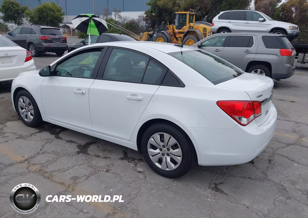 2014 Chevrolet Cruze Ls Auto VIN:1G1PA5SGXE7478064 - 3