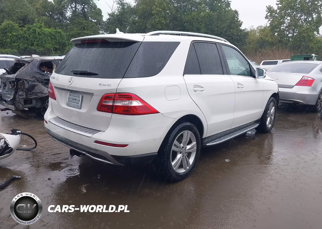 2015 Mercedes-Benz Ml 350 4Matic VIN:4JGDA5HB6FA493375 - 4