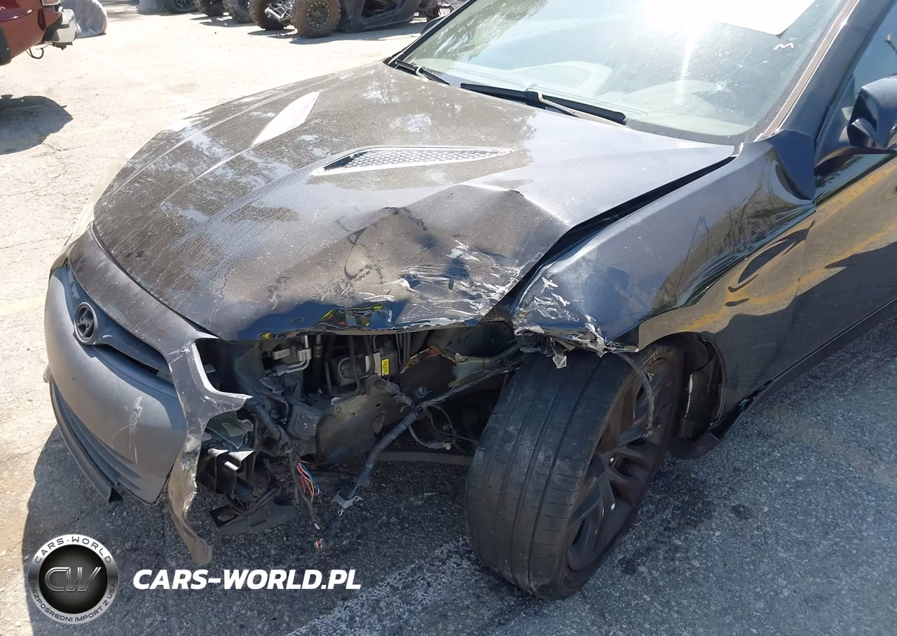 2013 Hyundai Genesis 3.8 Track VIN:KMHHU6KJ5DU107040 - 6