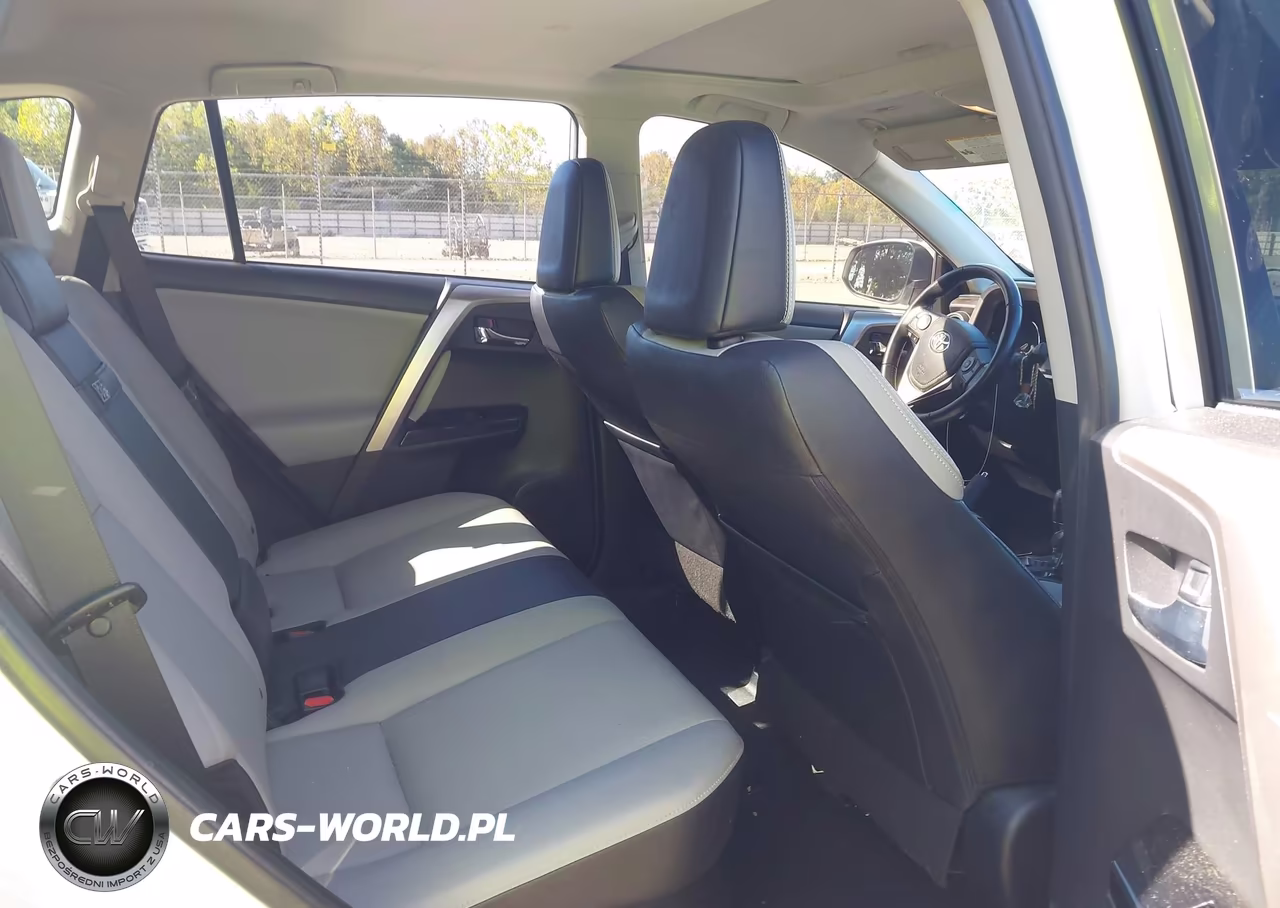 2016 Toyota Rav4 Hybrid Limited VIN:JTMDJREV7GD021776 - 8