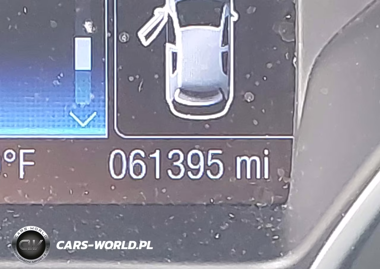 2012 Ford Focus Titanium VIN:1FAHP3N28CL460395 - 15