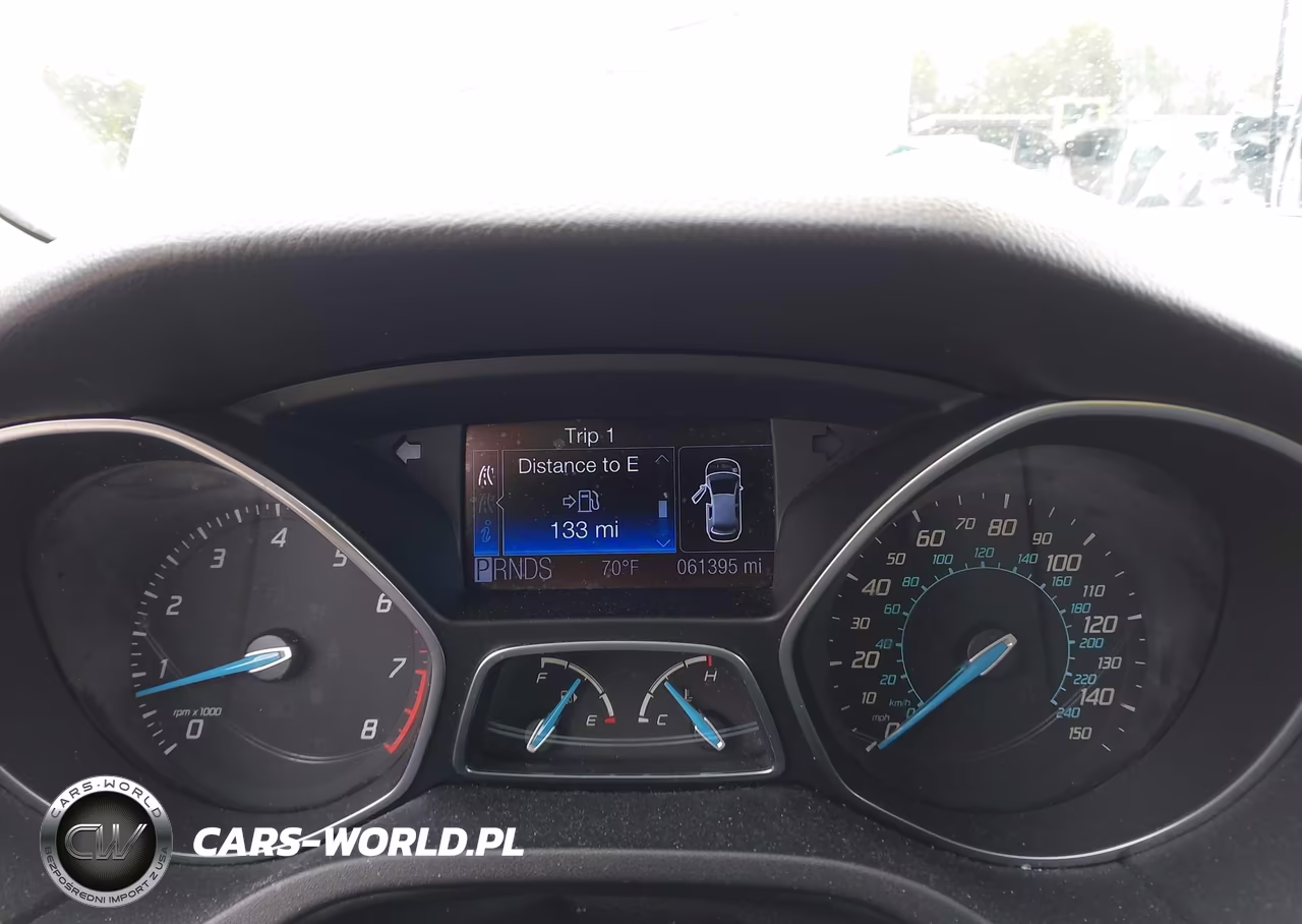 2012 Ford Focus Titanium VIN:1FAHP3N28CL460395 - 7